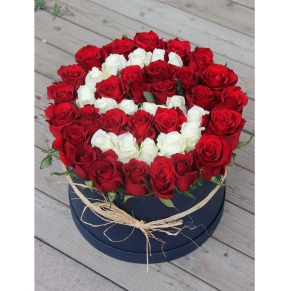 kutuda  harf güller 